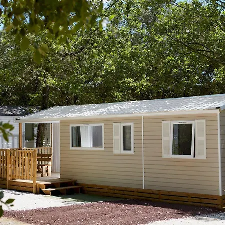 Les Alouettes - Campsite *
