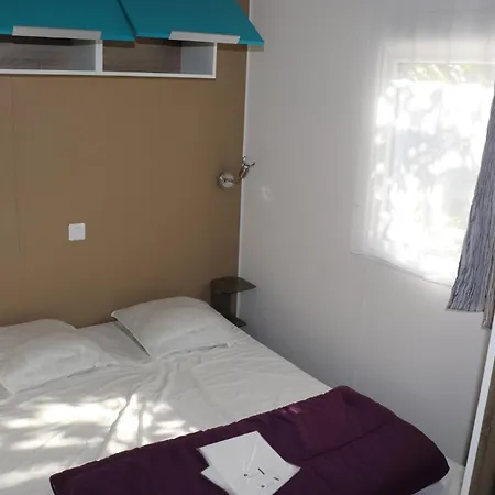 Campsite Les Alouettes -