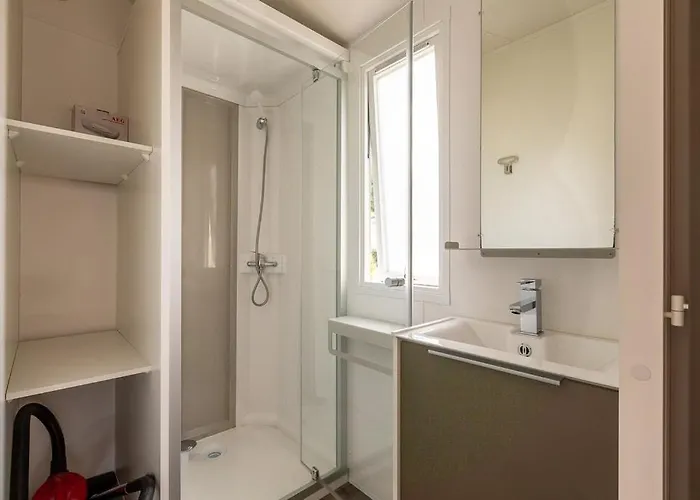 Les Alouettes - Κάμπινγκ